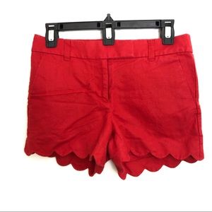 Scalloped hem shorts 💕